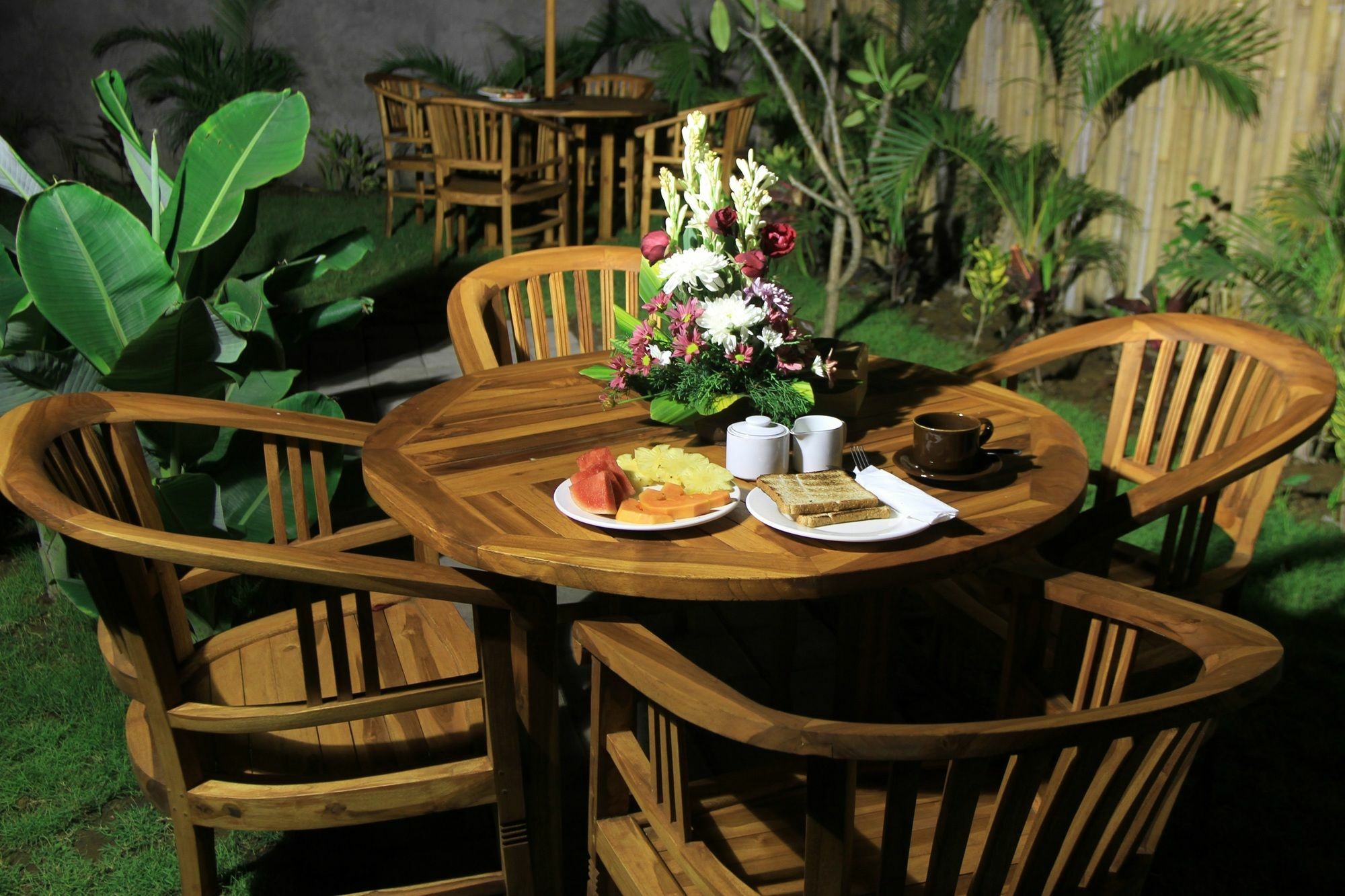 Saren Guest House Canggu Dış mekan fotoğraf